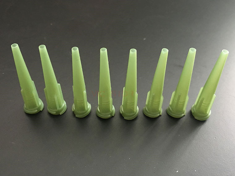 VMATIC VCX14. Иглы пластиковые конические TT 14G ID 1.50+/-0.03 Olive (50 шт)