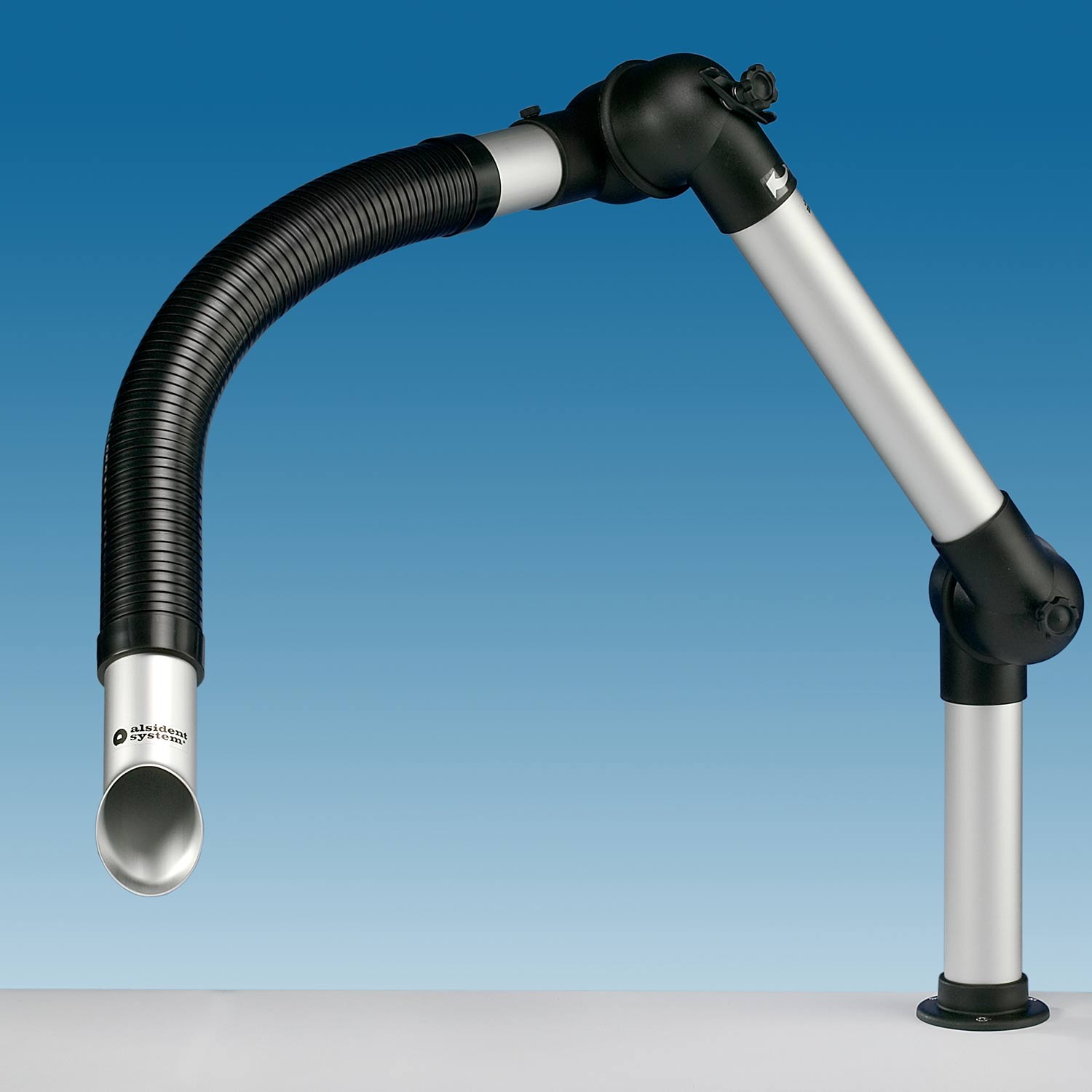 Alsident 50-3721-1-23-050. Дымоприемник Alsident 50мм, гибкий 3х секционный, черный, с металлическим раструбом